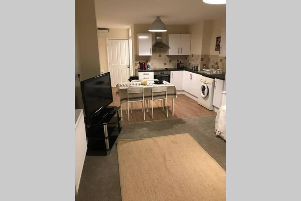 Louis Lodge Salisbury Bagian luar foto